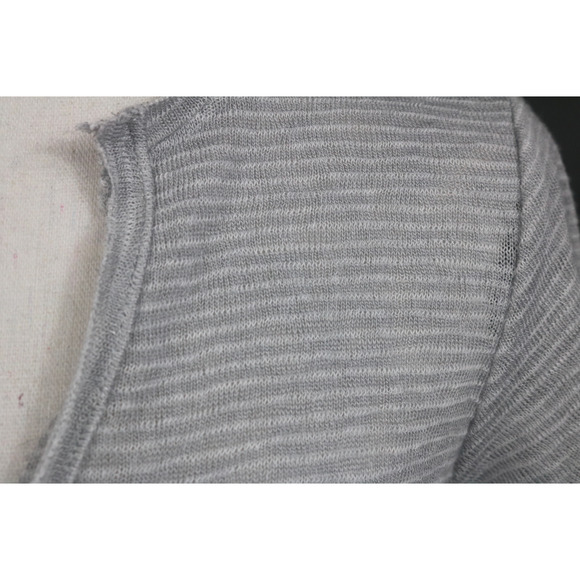 NEW PST Project Social T EVERYDAY Gray White Stripe V-Neck T-Shirt Knit Top SzS - Picture 4 of 5